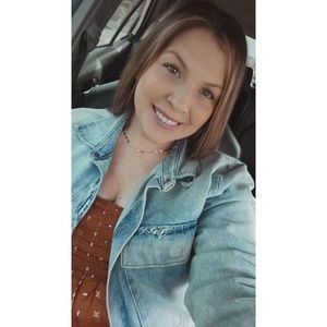 Meet your Posher, Lashay